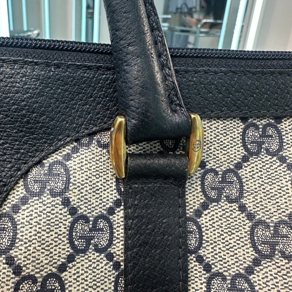 Vintage Gucci Bag - Picture 6 of 11